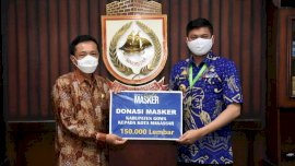 Bupati Adnan Donasi 150 Ribu Masker ke Pemkot Makassar