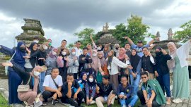 Kunjungi Makam Sultan Hasanuddin, Mahasiswa Modul Nusantara UNM Rasakan Kekuatan Kebhineekaan