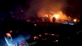 Rumah Kayu Hangus Terbakar  di Tompobulu, 2 Tewas 