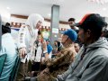 Bupati Gowa Distribusikan KKS PKH dan Bansos ke Warga di Tinggimoncong